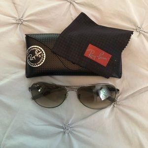 Ray-Ban Sunglasses (RB8301)